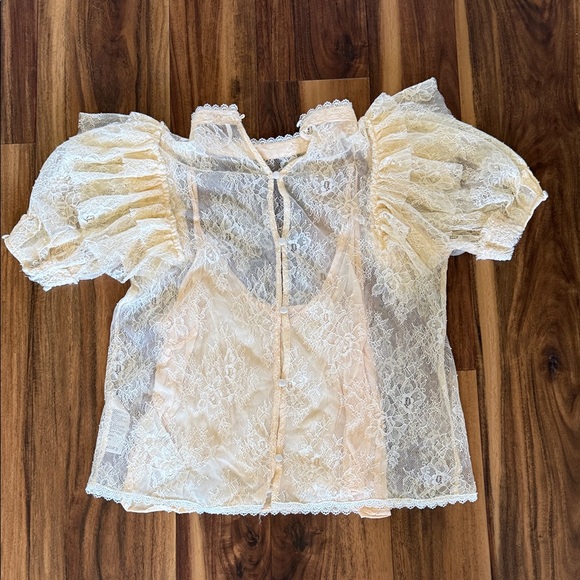 Free People Tops - Free People Sheer Lace Puff Sleeve Blouse in Ivory